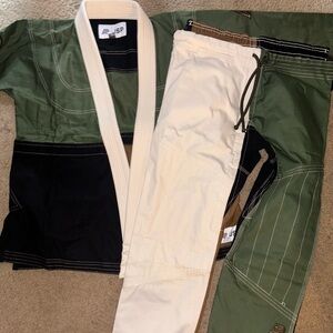 Albino Preto Kimono Men A1F Jiu Jitsu Martial Arts Top Batch Color block